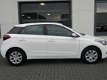 Hyundai i20 - 1.0 T-GDI Comfort VAN € 19.695, - VOOR € 18.445, - 1 - Thumbnail