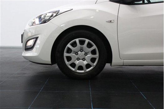 Hyundai i30 - 1.6 GDI i-Drive Cool Plus | Radio-CD/MP3 Speler | Airco | Bluetooth Tel. | LED Dagrijv - 1