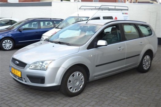 Ford Focus Wagon - 1.6-16V Ambiente NIEUWSTAAT AUTO - 1