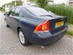 Volvo S60 - 2.4 140pk 2e eig Clima Trekhaak 1600kg Onderhoudshistorie - 1 - Thumbnail