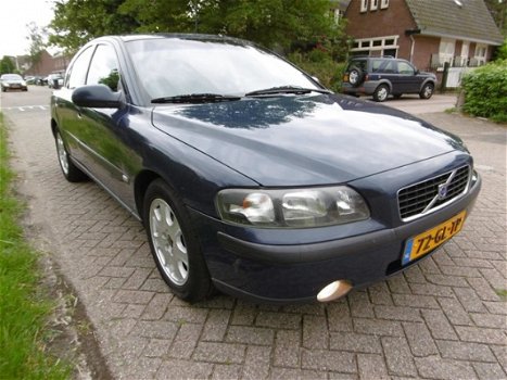 Volvo S60 - 2.4 140pk 2e eig Clima Trekhaak 1600kg Onderhoudshistorie - 1