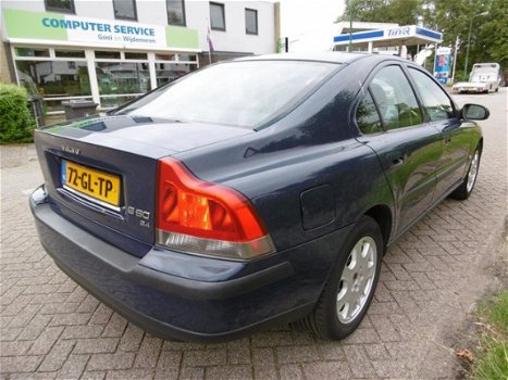 Volvo S60 - 2.4 140pk 2e eig Clima Trekhaak 1600kg Onderhoudshistorie - 1