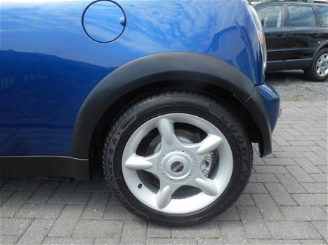 Mini Mini Cooper - 1.6 COOPER CHILI AUT. NAVI NIEUWE APK - 1