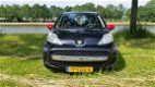 Peugeot 107 - 1.0-12V Urban Move 5-drs met AIRCO en nw. KOPPELING - 1 - Thumbnail