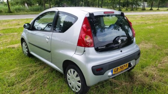 Peugeot 107 - 1.0-12V XS AUTOMAAT + AIRCO - 1