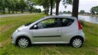 Peugeot 107 - 1.0-12V XS AUTOMAAT + AIRCO - 1 - Thumbnail