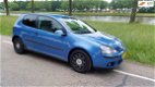 Volkswagen Golf - 1.4 Trendline nw. APK, AIRCO, stoelverwarming etc - 1 - Thumbnail