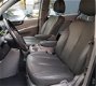 Kia Carnival - 2.7 EX Automaat, 7-Zits, Leder, Cruise - 1 - Thumbnail