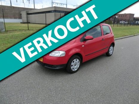 Volkswagen Fox - 1.2 Trendline - 1