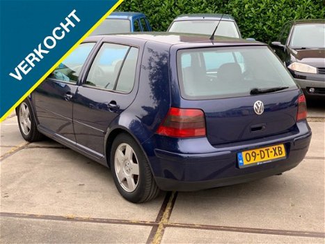 Volkswagen Golf - 1.9 TDI Highline/Clima/CruiseC/ - 1