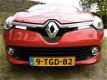 Renault Clio Estate - TCE/DYNAMIQUE/R-LINK/NAVI/ECC/CC/KEYLESS/CHROME/PRIVACY/INR&GAR.MOGELIJK - 1 - Thumbnail