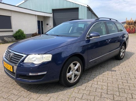 Volkswagen Passat Variant - 1.6 FSI Comfortline |Airco|Cruise|LMV| - 1