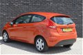 Ford Fiesta - 1.25 Limited Airco/ Lage KM-stand met NAP - 1 - Thumbnail