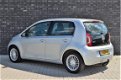 Volkswagen Up! - 1.0 high up BlueMotion Cruise control/Navi/ PDC achter/LMV/Trekhaak/5-deurs - 1 - Thumbnail