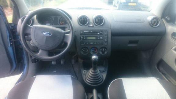 Ford Fiesta - 1.4-16V Ambiente - 1