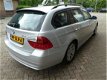 BMW 3-serie Touring - 318i Business Line navi / Dealeronderhouden - 1 - Thumbnail
