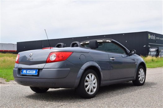 Renault Mégane coupé cabriolet - 1.6-16V Tech Line Clima, Cruise, PDC, Xenon, Driem Vervangen - 1