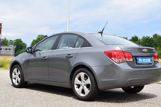 Chevrolet Cruze - 1.8 LT Navi, Clima, PDC, Cruise, Leder, - 1