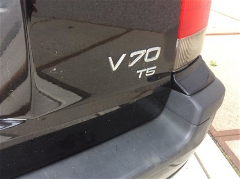 Volvo V70 - 2.3 T-5 Geartronic APK DISTRB R-VELGEN LEER - 1