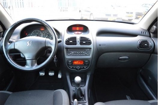 Peugeot 206 SW - 1.4-16V Air-line 3 Airco Climate NAP Nw APK - 1