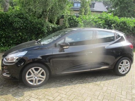 Renault Clio - 0.9 TCe Zen CLIO 0.9 TCE Black airco navi 15000km nieuw led - 1