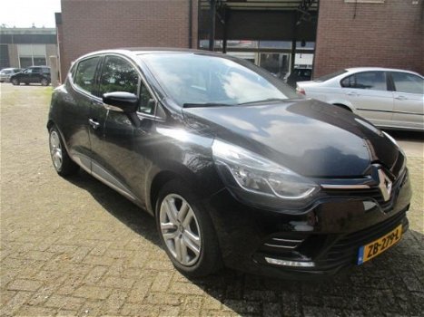 Renault Clio - 0.9 TCe Zen CLIO 0.9 TCE Black airco navi 15000km nieuw led - 1