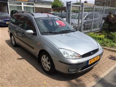 Ford Focus Wagon - 1.6-16V Futura