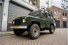 Land Rover Defender - 90 STATIONWAGON 2.3i Benzine AWD * 5 personen