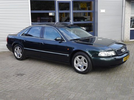 Audi A8 - 4.2 quattro 98000KM ECC LEDER SCHUIFDAK PDC FISCAAL VRIENDELIJK - 1