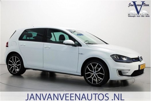 Volkswagen Golf - 1.4 TSI GTE Xenon-Led Gr.Navi ParkAssist 200x Vw-Audi-Seat-Skoda - 1