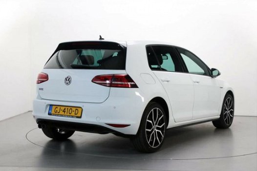 Volkswagen Golf - 1.4 TSI GTE Xenon-Led Gr.Navi ParkAssist 200x Vw-Audi-Seat-Skoda - 1