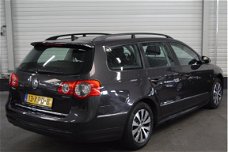 Volkswagen Passat Variant - 1.6 TDI BlueMotion +NAVI/CLIMA/PDC