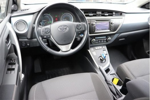 Toyota Auris - 1.8 Hybrid Aspiration Navigatie-Cruise control-17 inch - 1