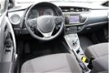 Toyota Auris - 1.8 Hybrid Aspiration Navigatie-Cruise control-17 inch - 1 - Thumbnail