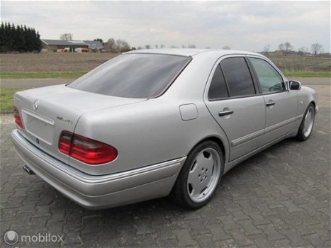 Mercedes-Benz E-klasse - 50 AMG - 1