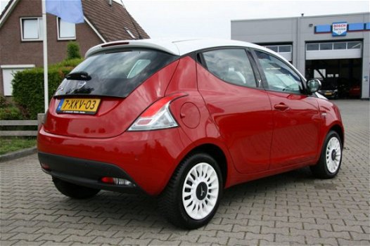 Lancia Y(psilon) - Ypsilon TWINAIR 80 elefantino + - 1