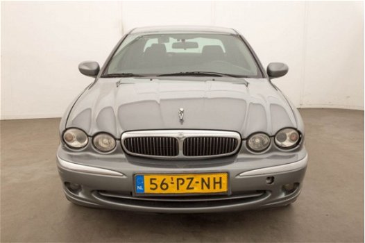 Jaguar X-type - 2.0 D - 1