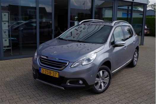 Peugeot 2008 - 1.2 PureT. Allure NAVI/PANO DVD - 1