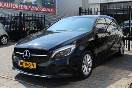 Mercedes-Benz A-klasse - 180 d Sportline Edition Automaat Facelift Airco Xenon/Led Navigatie Pdc Lm- - 1