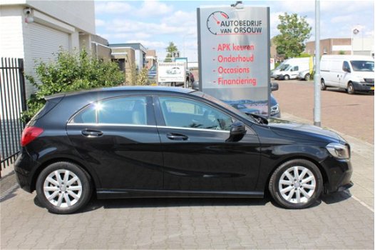 Mercedes-Benz A-klasse - 180 d Sportline Edition Automaat Facelift Airco Xenon/Led Navigatie Pdc Lm- - 1