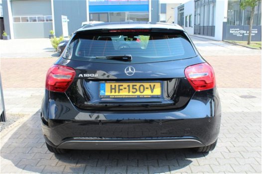 Mercedes-Benz A-klasse - 180 d Sportline Edition Automaat Facelift Airco Xenon/Led Navigatie Pdc Lm- - 1