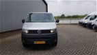 Volkswagen Transporter - 2.0 TDI BM L1H1 Navi/Executive Plus Pakket/Airco/114PK/Trekhaak - 1 - Thumbnail