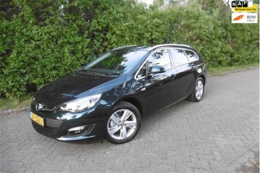 Opel Astra Sports Tourer - 1.6 CDTi Business + ECC NAVI LED PRIVACY GLAS 111.000km 2015 - 1