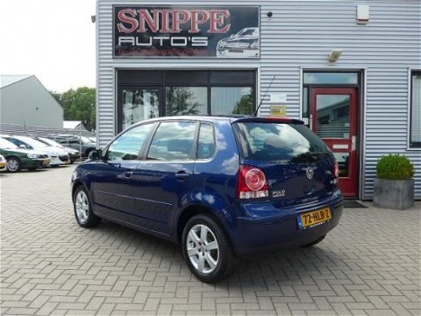 Volkswagen Polo - 1.2-12V Comfortline Blue Edition -5DRS-AIRCO-CRUISE-PRIVACYGLASS - 1