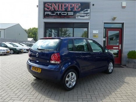 Volkswagen Polo - 1.2-12V Comfortline Blue Edition -5DRS-AIRCO-CRUISE-PRIVACYGLASS - 1