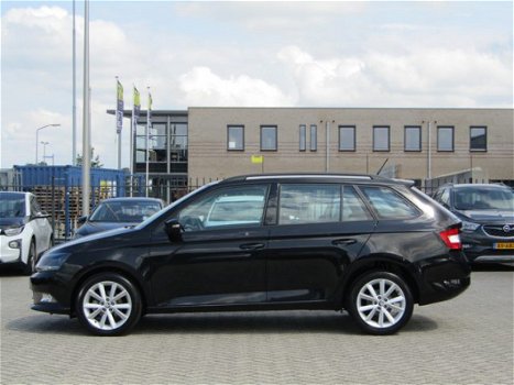 Skoda Fabia Combi - 1.2 TSI Ambition LMV PDC ECC > - 1