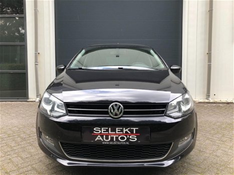 Volkswagen Polo - 1.2 TSI Style Panoramadak/RNS 510/Xenon/Led/Bluetooth/Climate/Cruise/16 Inch/MF/Ap - 1