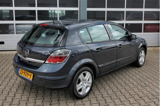 Opel Astra - 1.6 Edition - 1