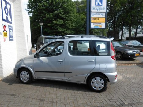 Toyota Yaris Verso - 1.3-16V VVT-i Sol Airco / Trekhaak / Nieuwe APK - 1