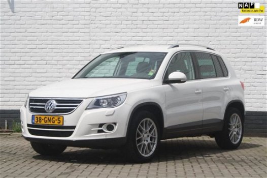 Volkswagen Tiguan - 2.0 TSI Sport&Style 4Motion Leder Clima PDC - 1